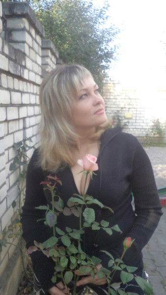 Елена Дяченко