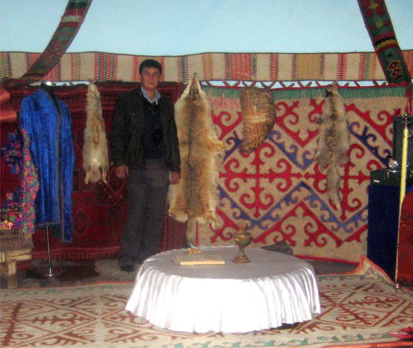 Азамат Турлугулов