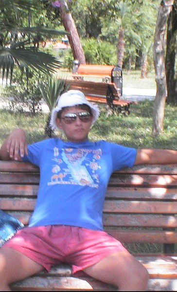 Макс Костин