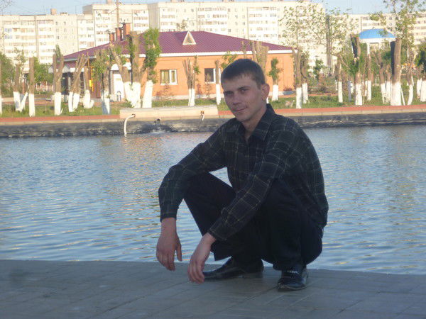 Анатолий Резун