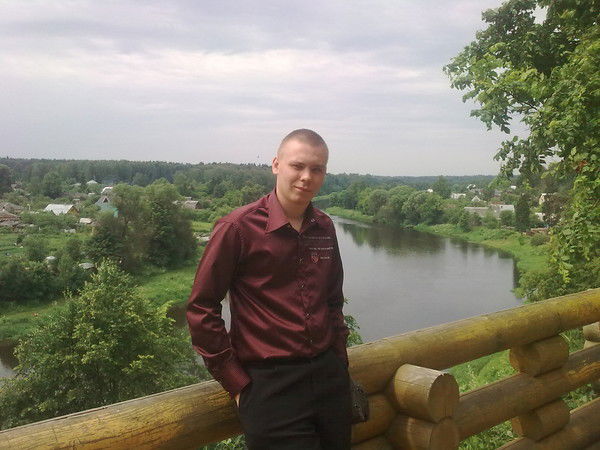 Дмитрий Чекрышев