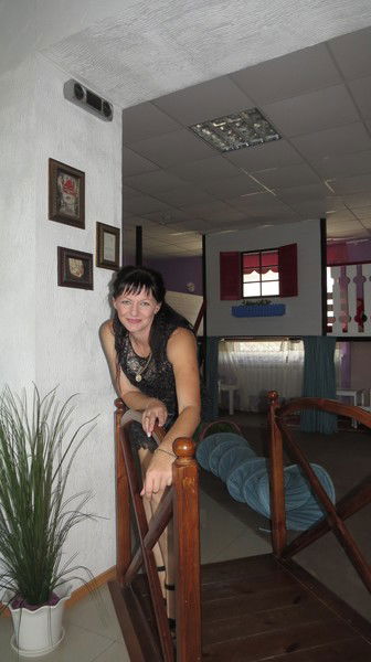 Мари Николова