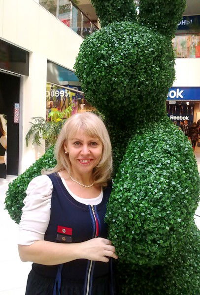 Елена Бобкова