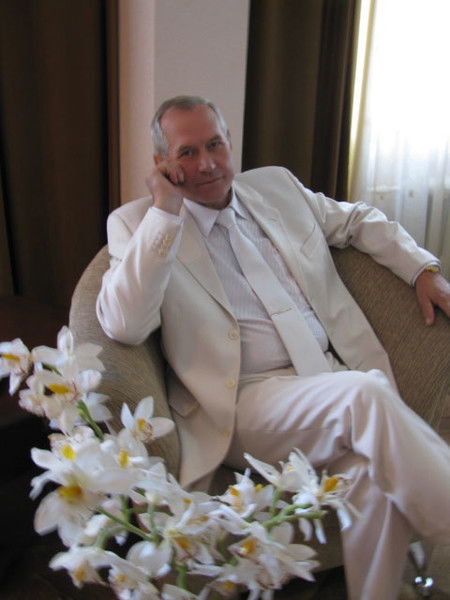 Виктор Токарев