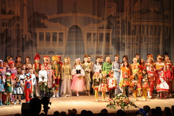 Любовь Ахматова