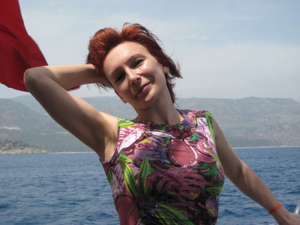 Елена Попова