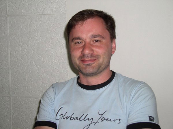 Александр Исаев