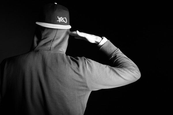 Неизвестно Неизвестно