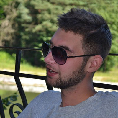 Коля Шаповалов