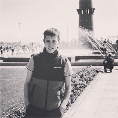 Артем Дельцов