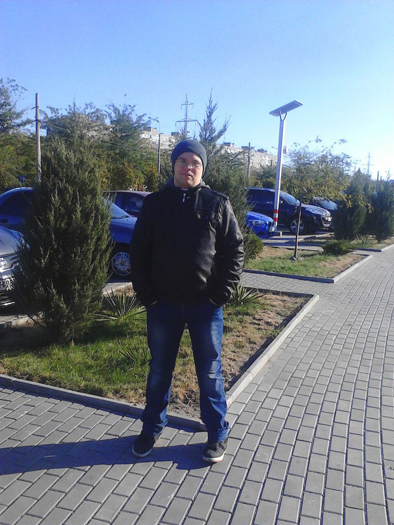 Саша Мироненко