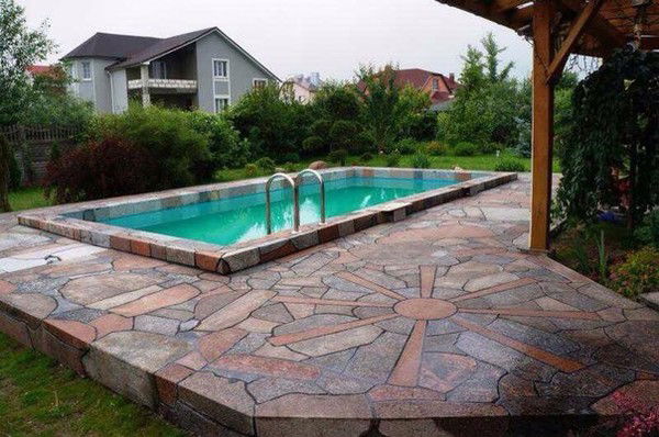 Айнур Сапарбаева