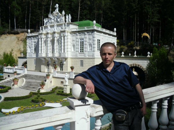 Лёша Беккер