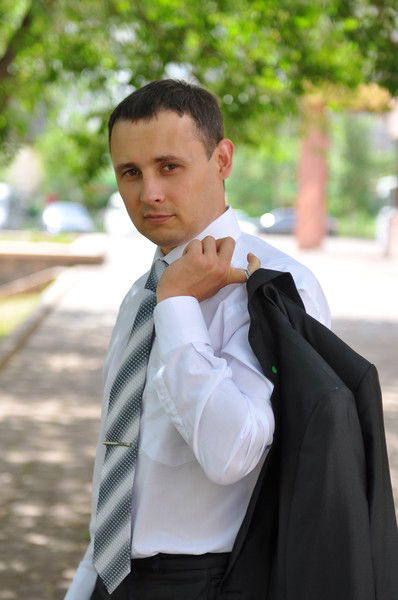 Денис Иванов