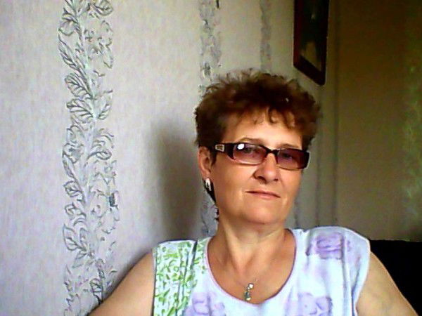 Елена Арбузова