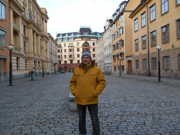 Владимир Попов