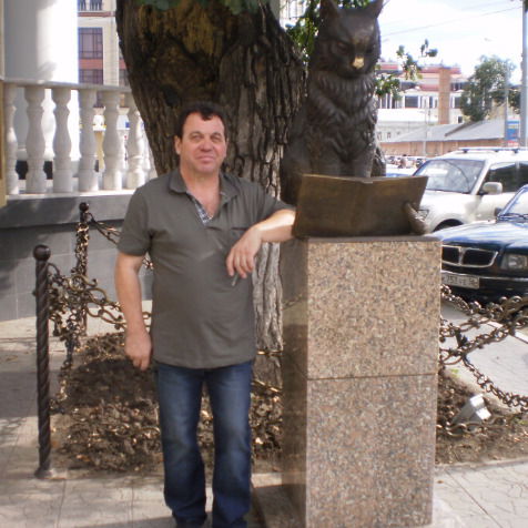 Олег Иванов