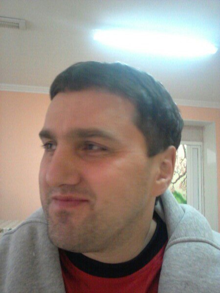 Евгений Пешков