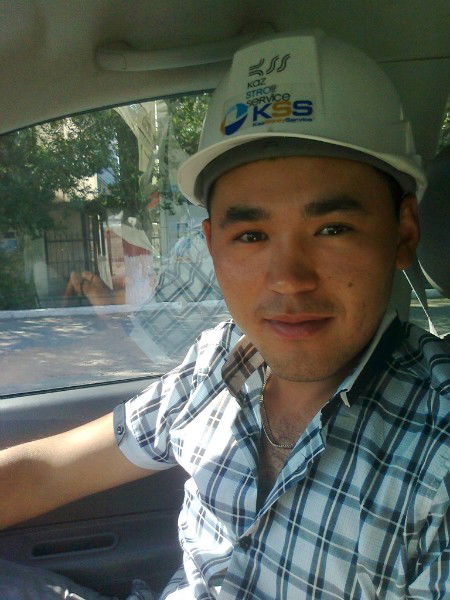 Маке Тапенов