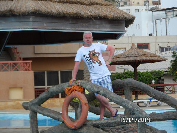 Александр Николаев