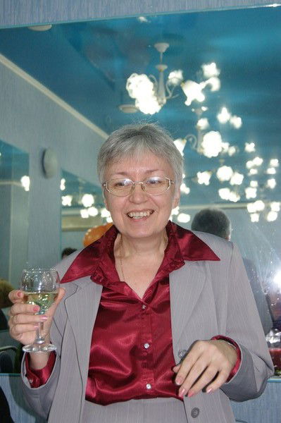 Елена Скриль