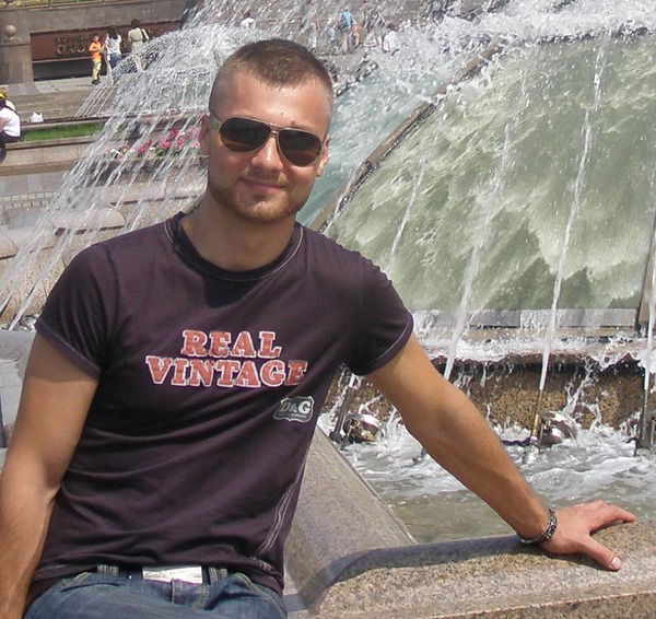 Владимир Ольхов