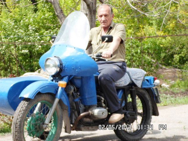 Владимир Казуров