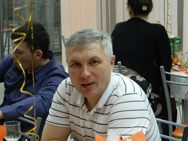 Евгений Медведев