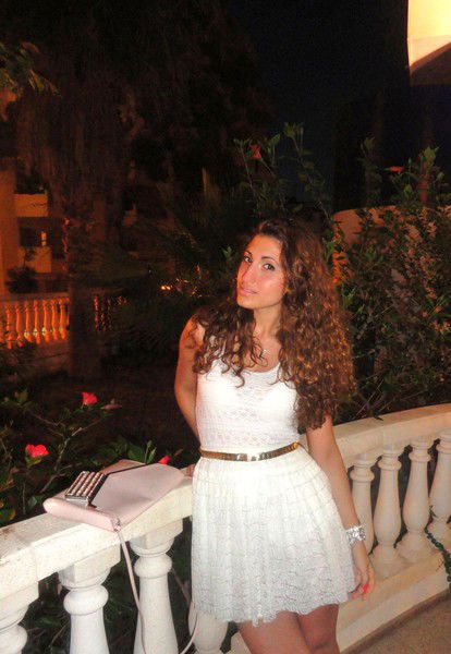 Ани Абрамова