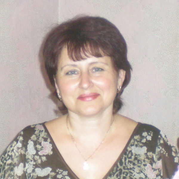 Елена Анохина