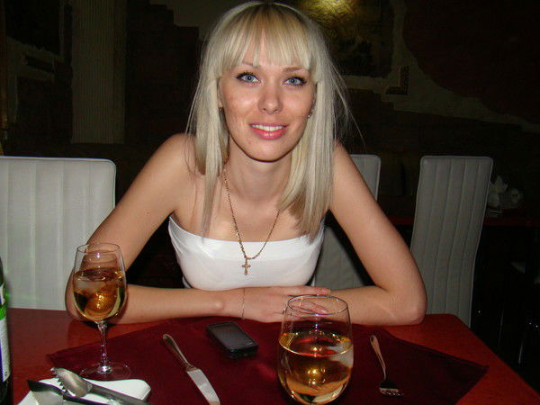 Елена Хозяинова