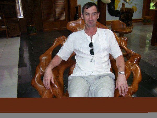 Александр Семёнов