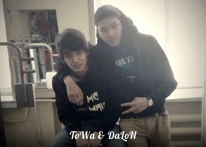 (((D@lon))) (((D@lon)))