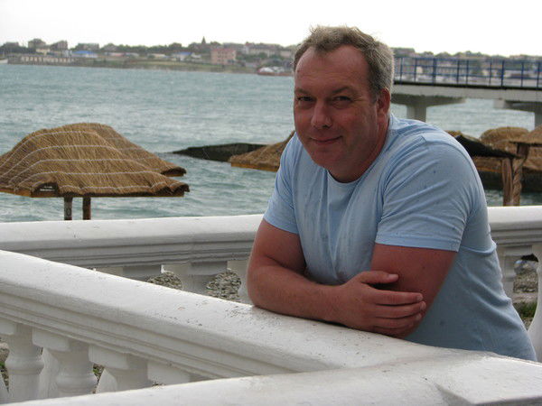 Денис Чекунов