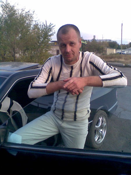 Олег Рязанов