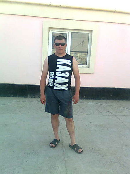 Тимур Сакау