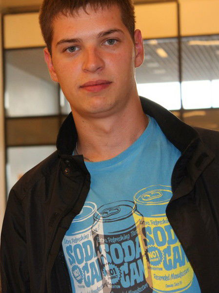 Николай Петров