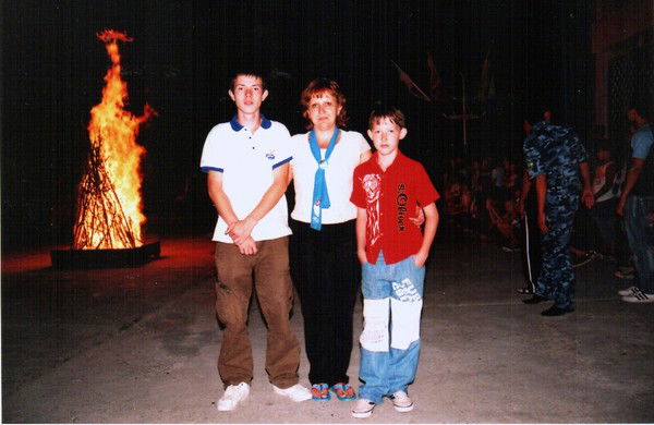 Дамир Караханов