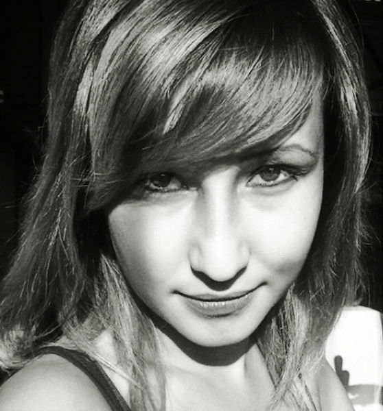 Индира Фасхединова