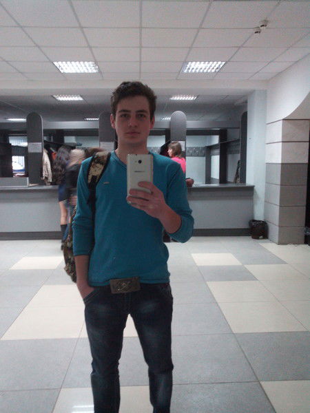 Владислав Семенюк