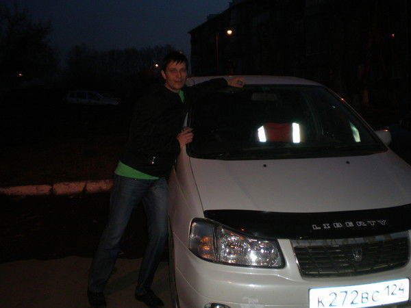 Анатолий Попов