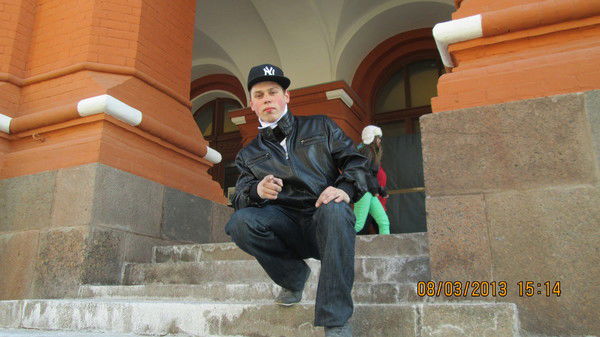 Александр Хвостов