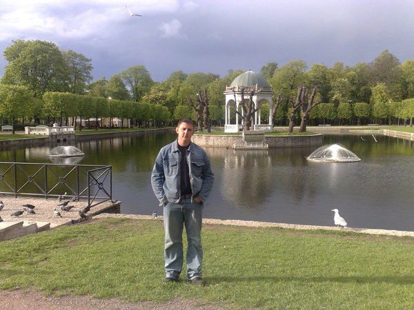 Жека Миронов