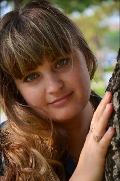 Александра Иванова