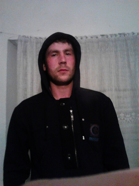 Роиан Хлебов