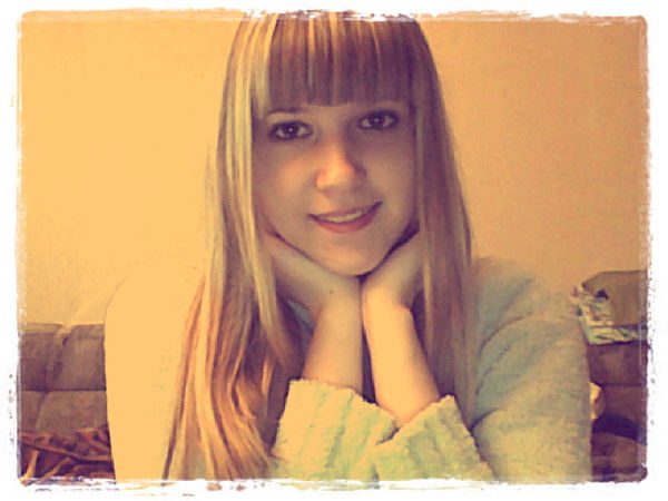 Полина Попова