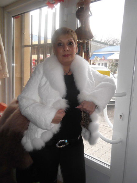 Эмма Челикиди -Медиум