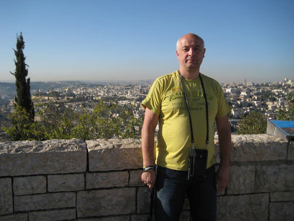 Николай Анохин