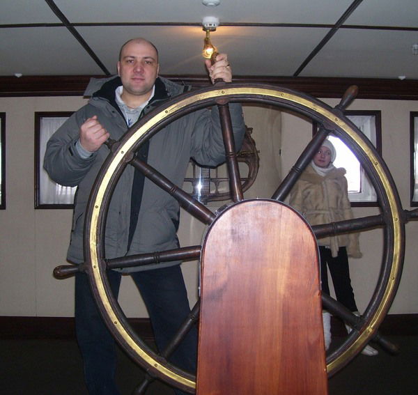 Владимир Толяронок