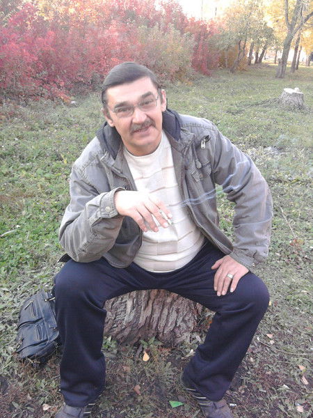 Валера Костин